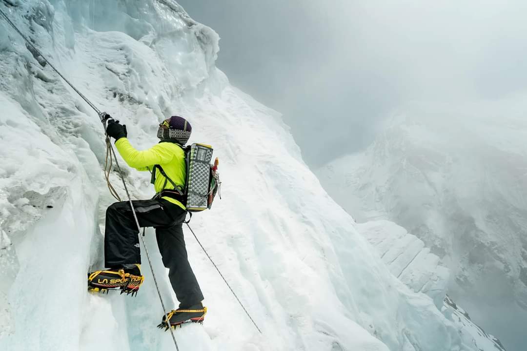 Everest Region-6000m