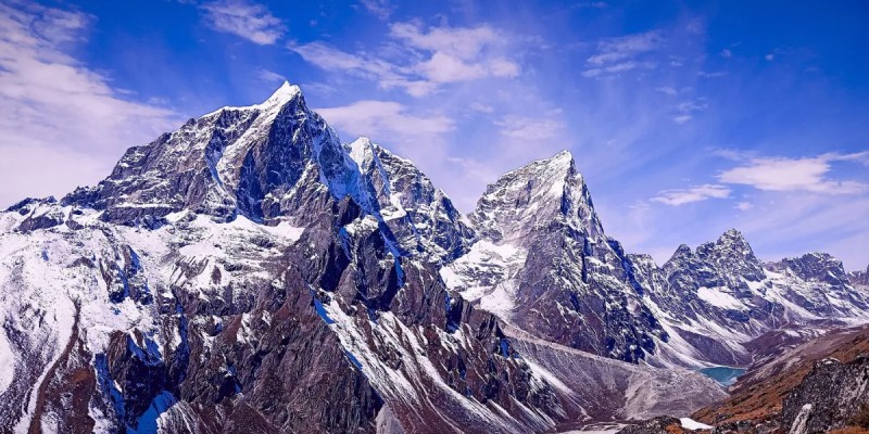 Chomolungma: A Journey Into the Mountain’s Spiritual Power